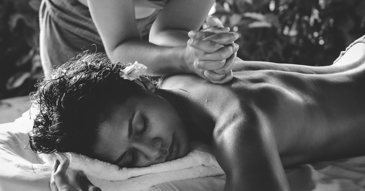 The Benefits of Outdoor Massage Therapy